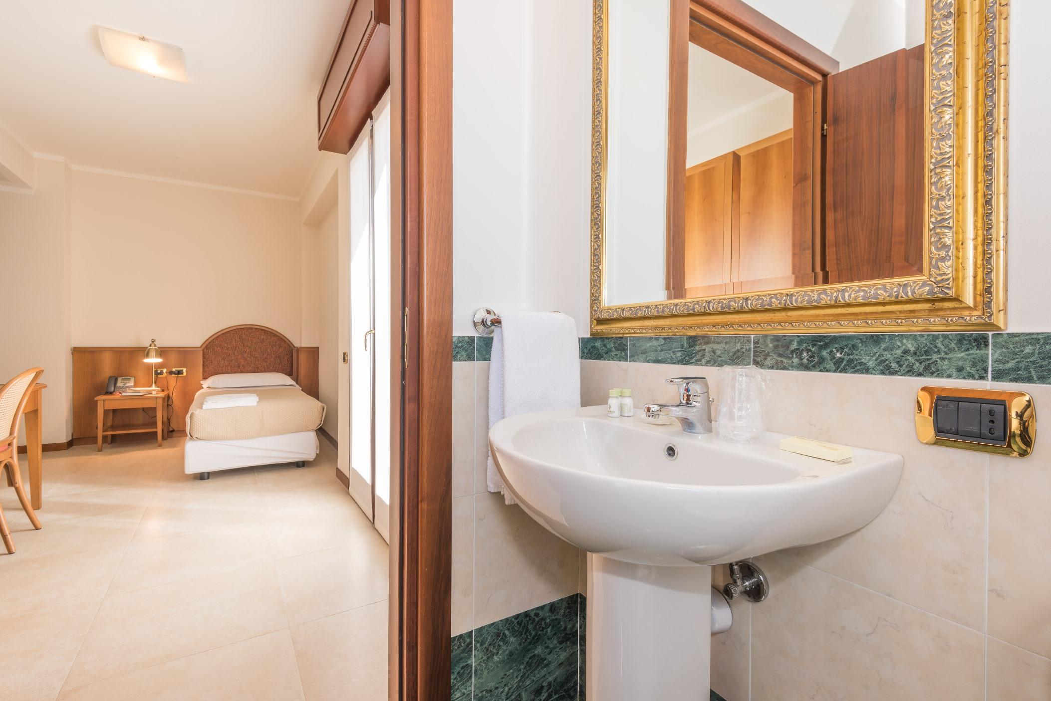 Albergo Villa Priula Sorisole エクステリア 写真