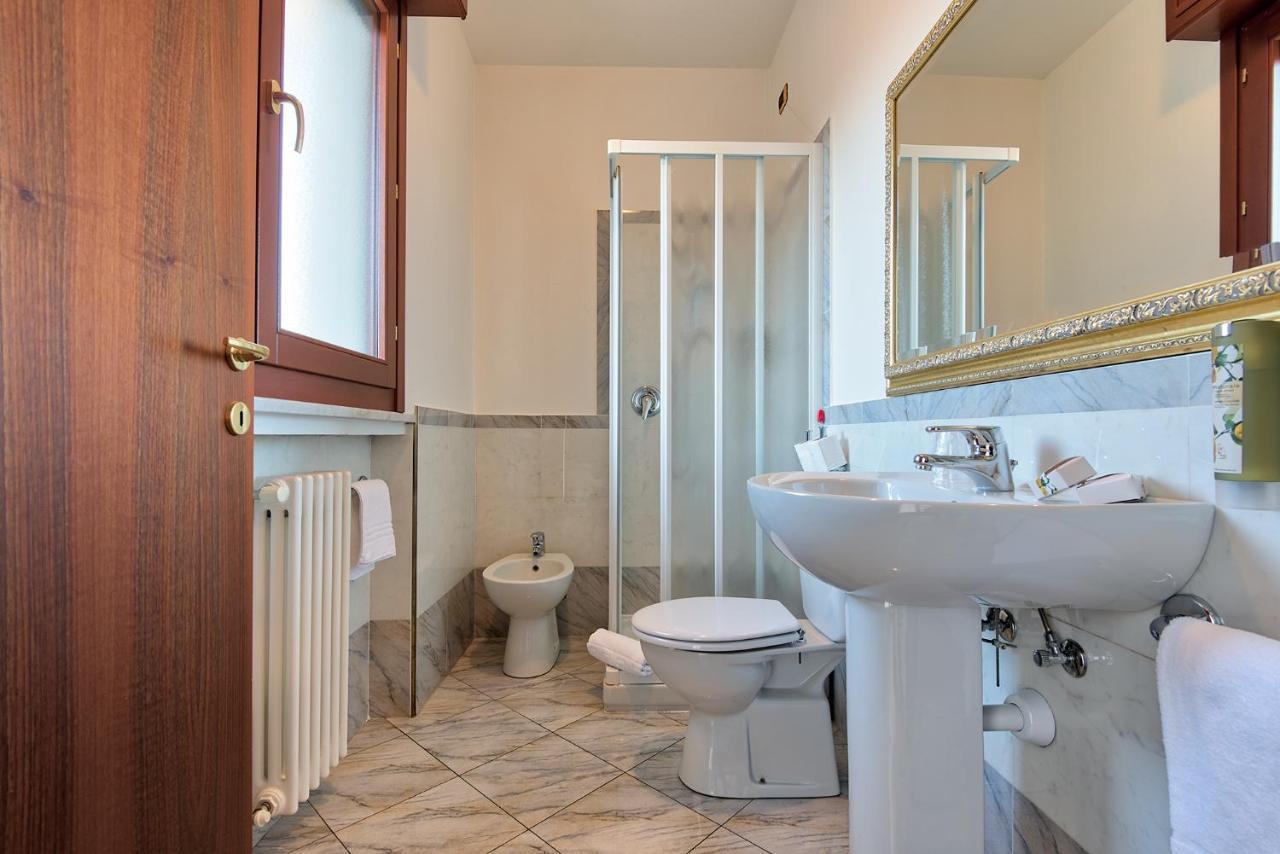 Albergo Villa Priula Sorisole エクステリア 写真