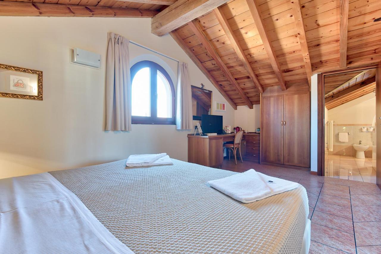 Albergo Villa Priula Sorisole エクステリア 写真