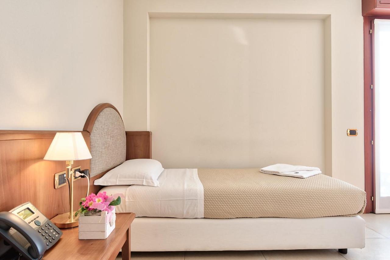 Albergo Villa Priula Sorisole エクステリア 写真